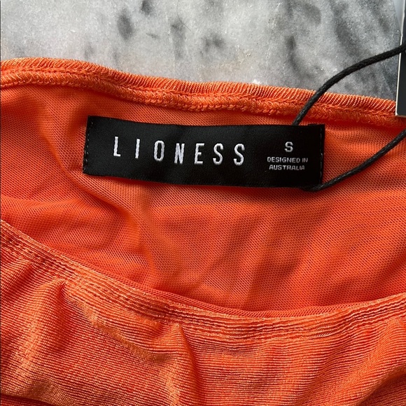 Lioness Orange One-Shoulder Crop Top | 4 - Picture 7 of 7